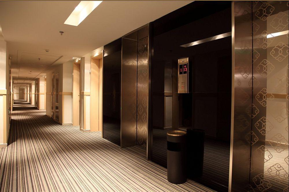Shenyang Longemont Hotel - Yes Inn Exterior foto